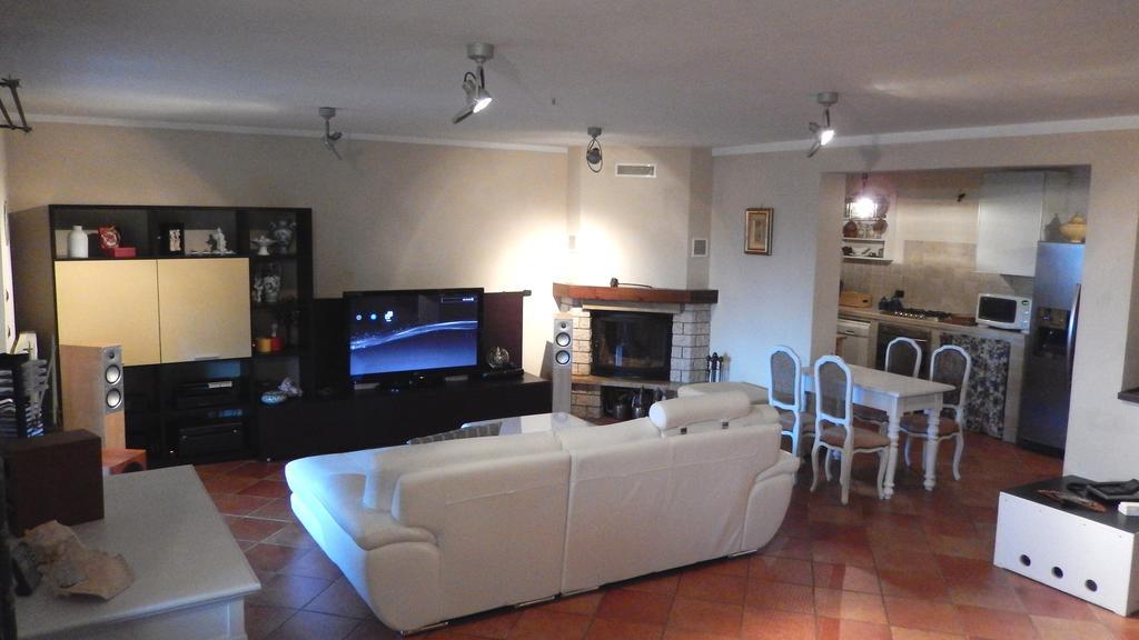 Villa Claudia Quiliano Habitación foto