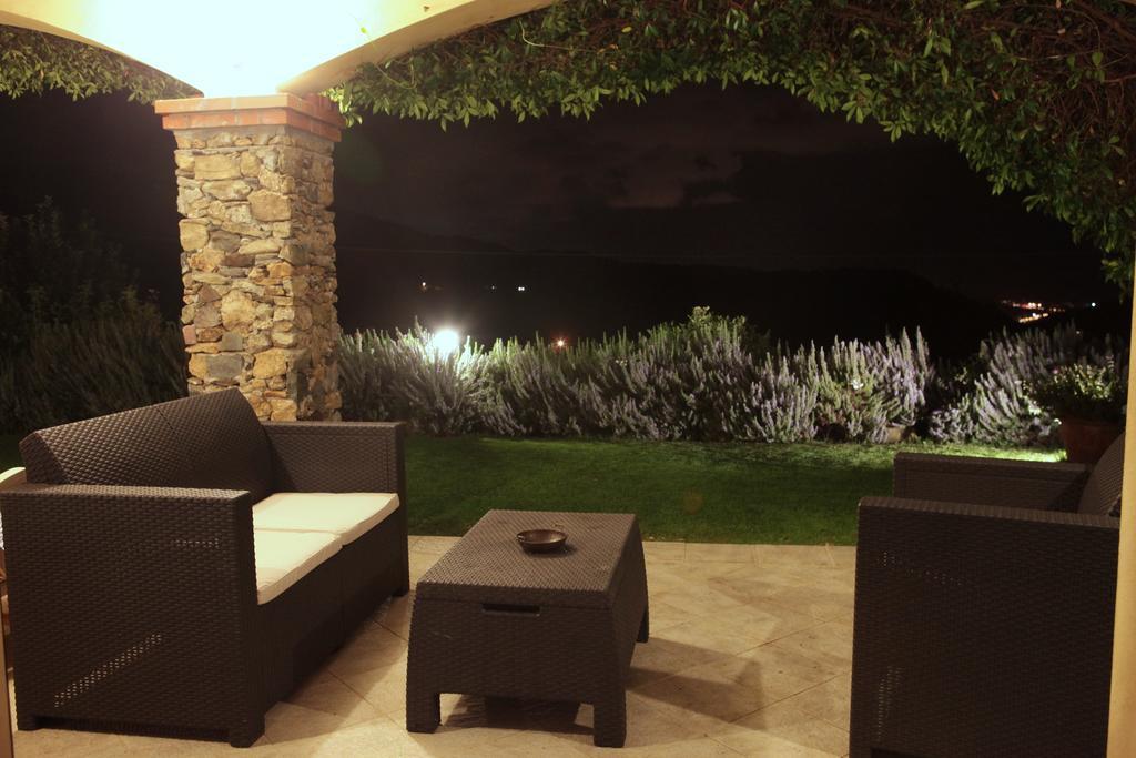 Villa Claudia Quiliano Habitación foto