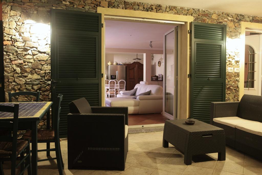 Villa Claudia Quiliano Habitación foto
